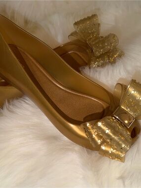 NEW Melissa Women’s Gold Jelly Bow Ballet Flats